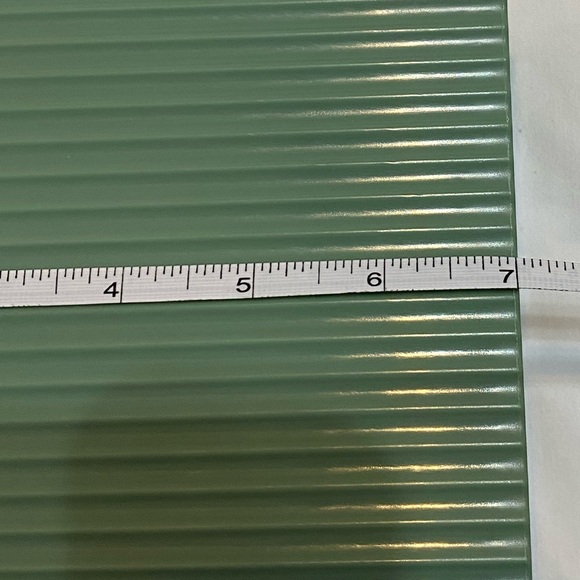 Green Ribbed Soap and lotion Dispenser with Gold Pumps - Picture 3 of 6